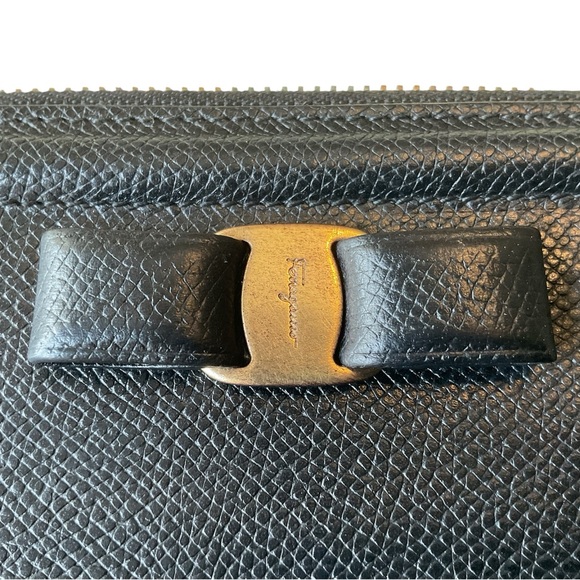 Salvatore Ferragamo Black Leather Bifold Wallet with Ribbon  Salvatore Ferragamo Black Ribbon Wallet